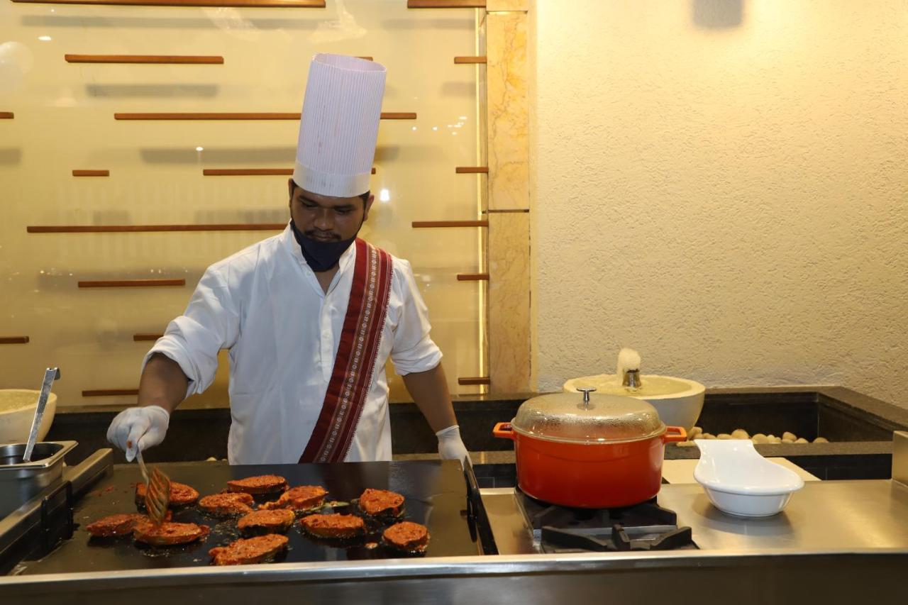 Krishna Palace Hotel Mumbai Eksteriør bilde