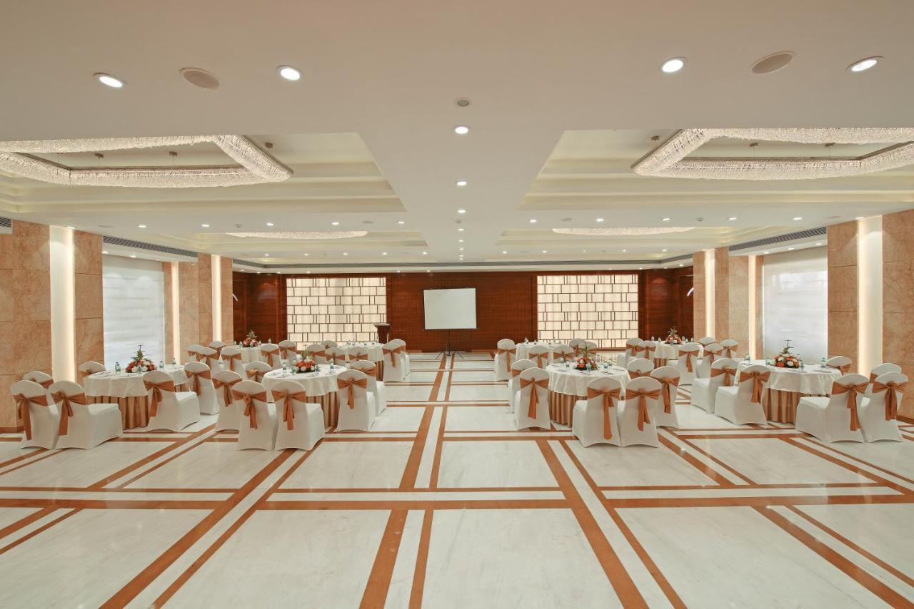 Krishna Palace Hotel Mumbai Eksteriør bilde